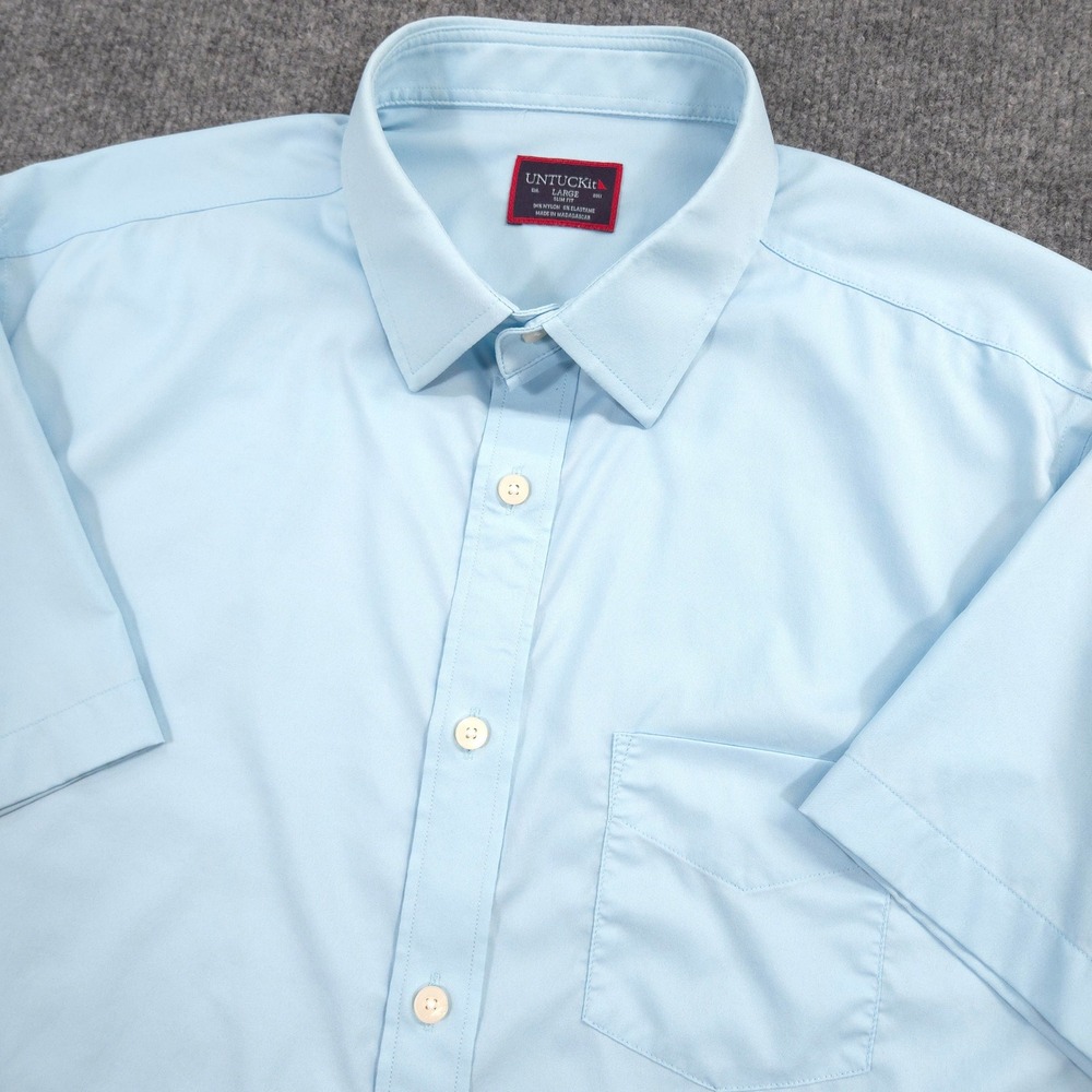 UNTUCKit Shirt Mens L Light Blue Ricci Performance Slim Fit Short Sleeve Stretch